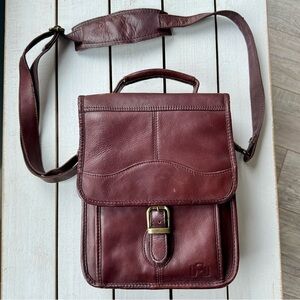Classic Vintage McKleinUSA Leather Messenger Bag/Compact Briefcase